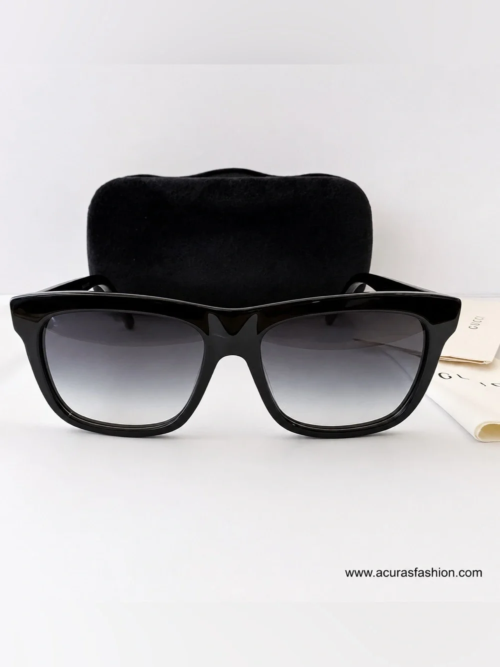 Gucci Sunglasses Unisex